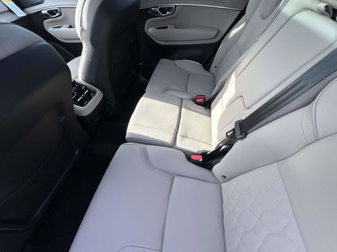 New 2026 Volvo XC90 B6 Plus w/ Protection Package Premier image 12