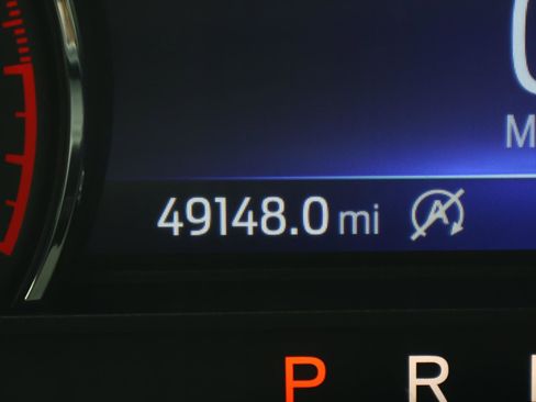 Used 2021 Ford Explorer XLT image 29