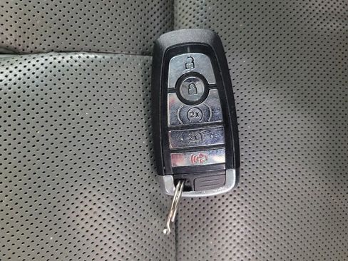 Used 2020 Lincoln Aviator Reserve w/ Equipment Group 202A AWD/4WD image 32