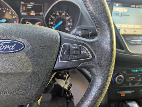 Used 2018 Ford Escape SEL AWD/4WD image 33