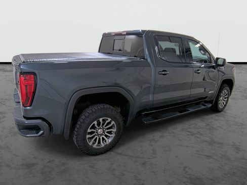 Used 2020 GMC Sierra 1500 AT4 w/ AT4 Premium Package AWD/4WD image 4