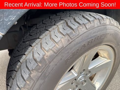 Used 2012 RAM 1500 Express image 2