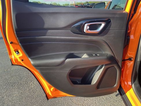 New 2026 Jeep Compass Altitude AWD/4WD image 32