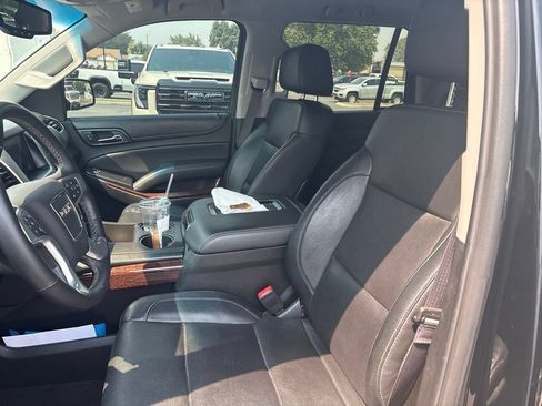 Used 2015 GMC Yukon SLT AWD/4WD image 8