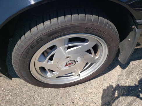 Used 1989 Chevrolet Corvette Convertible image 11