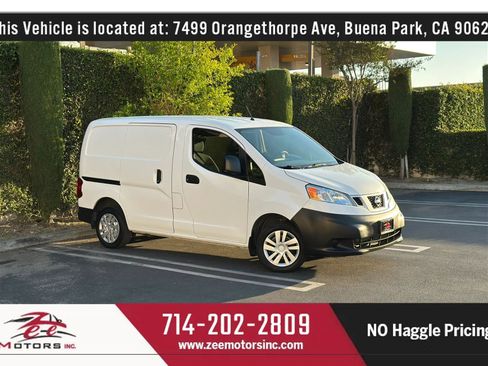 Used 2017 Nissan NV200 S FWD image 2