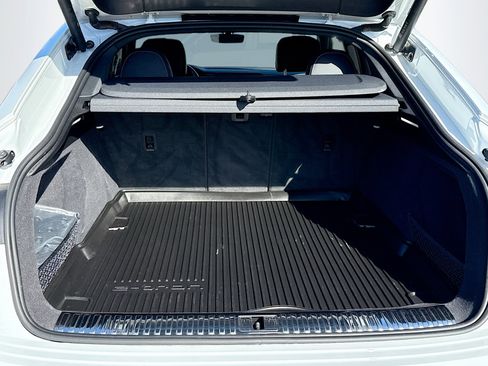 Certified 2024 Audi Q8 e-tron Premium Plus w/ Premium Plus Package image 12