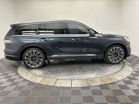 Used 2023 Lincoln Aviator Black Label w/ Dynamic Handling Package image 17