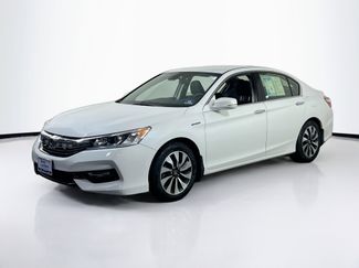Used 2017 Honda Accord Hybrid Sedan video 1