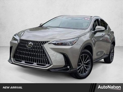 Used 2025 Lexus NX 250 FWD w/ Premium Package image 1