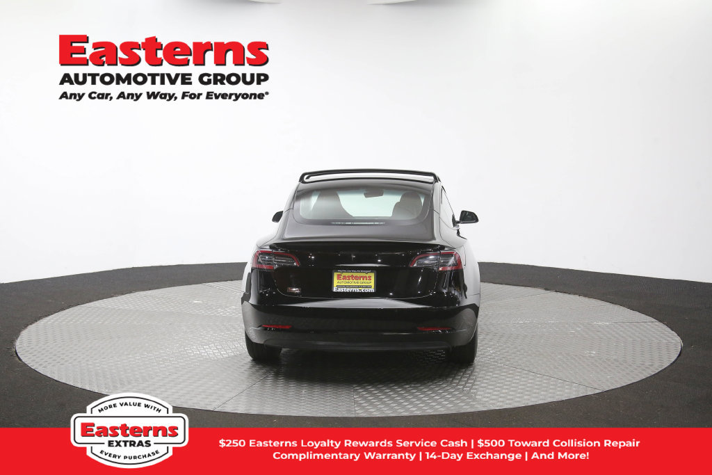 Used 2022 Tesla Model 3 Long Range AWD/4WD image 32