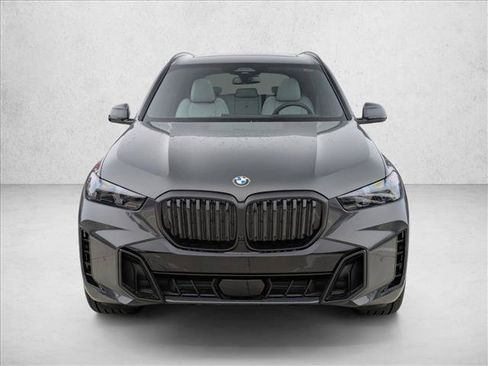 Used 2026 BMW X5 xDrive40i w/ M Sport Package AWD/4WD image 6