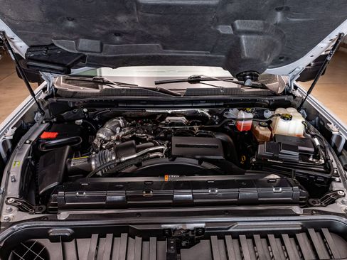 Used 2024 Chevrolet Silverado 2500 LT w/ Safety Package image 33