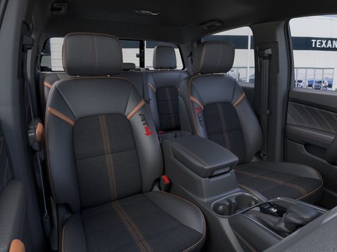 New 2026 GMC Canyon AT4 image 17