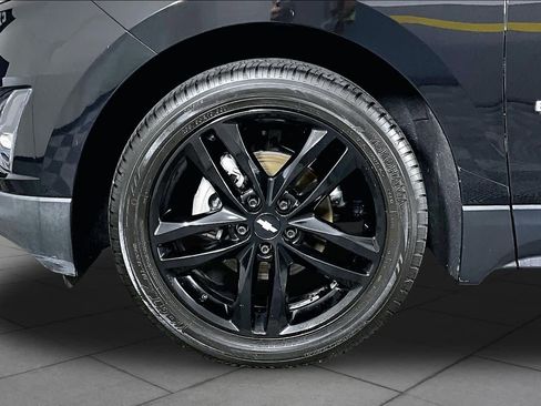Used 2021 Chevrolet Equinox LT FWD image 10