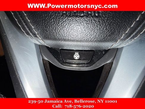 Used 2022 BMW 530i xDrive w/ Convenience Package image 32
