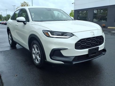 Used 2024 Honda HR-V LX image 3