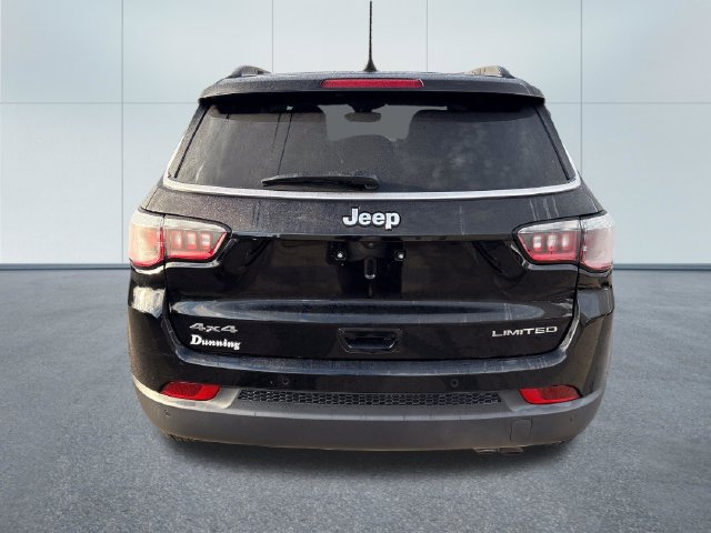 Used 2021 Jeep Compass Limited w/ Sun and Sound Group AWD/4WD image 3