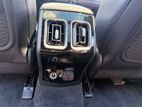 Used 2024 Kia Sorento SX Prestige AWD/4WD image 26