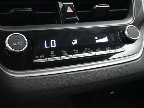 Certified 2024 Toyota Corolla LE FWD image 30