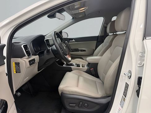 Used 2021 Kia Sportage EX FWD image 13