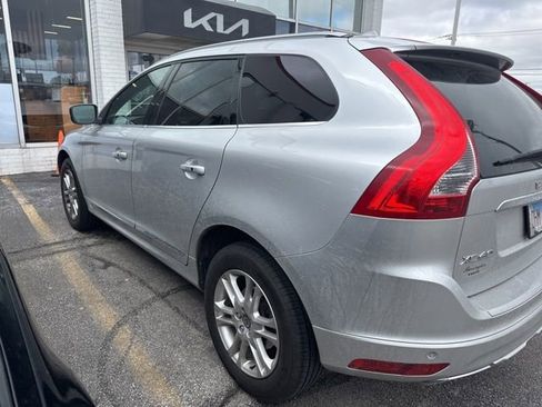 Used 2015 Volvo XC60 T5 w/ Proximity Package image 11