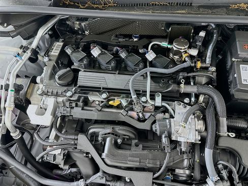 Used 2026 Toyota Corolla LE image 31