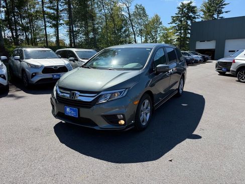 Used 2018 Honda Odyssey EX image 2