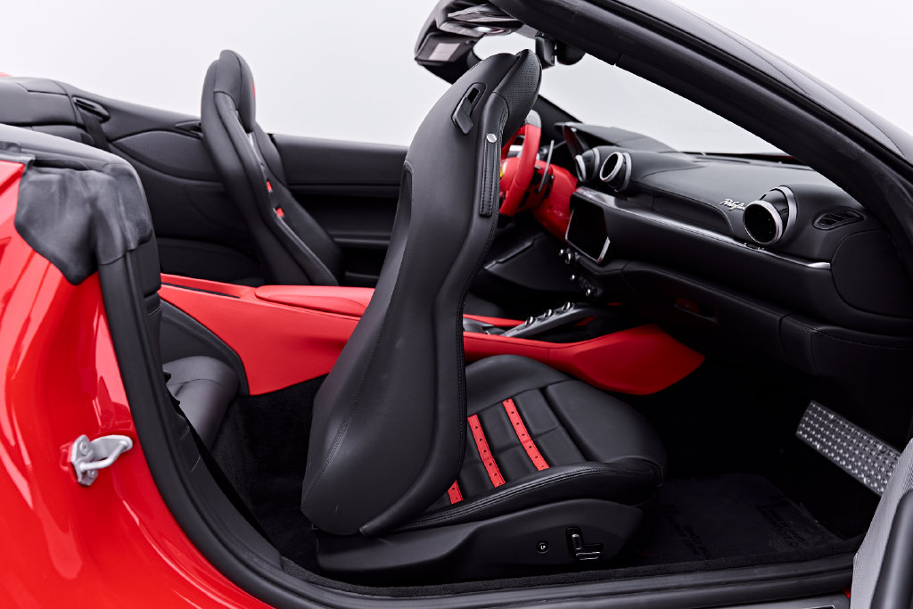 Used 2022 Ferrari Portofino M RWD image 54