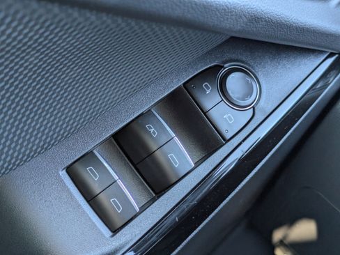 New 2026 Chevrolet Equinox RS image 13