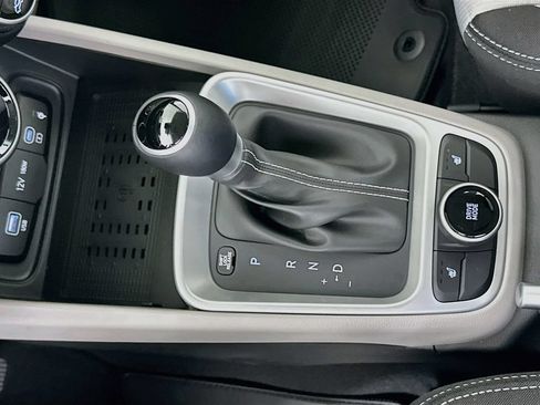 New 2026 Hyundai Venue SEL FWD image 14