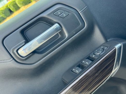 Used 2021 Chevrolet Silverado 1500 LT image 26