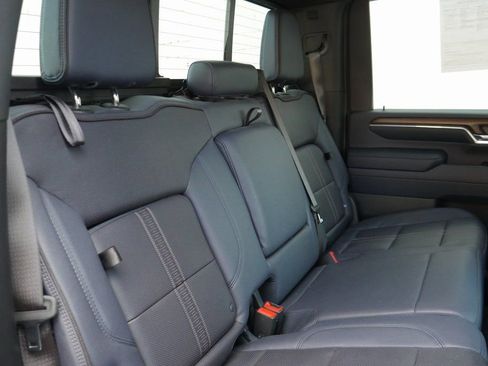 Used 2024 Chevrolet Silverado 2500 High Country w/ High Country Premium Package image 27