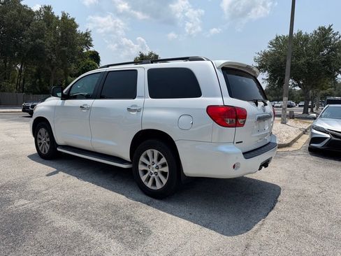 Used 2015 Toyota Sequoia Platinum RWD image 5