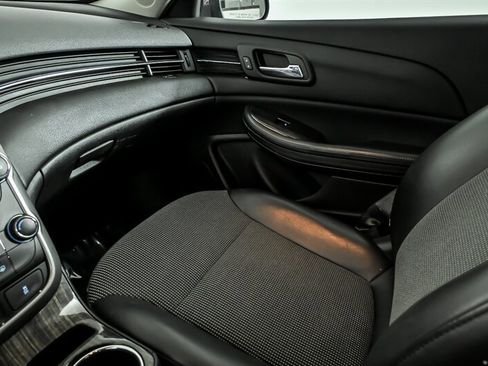 Used 2015 Chevrolet Malibu LT w/ Power Convenience Package FWD image 31