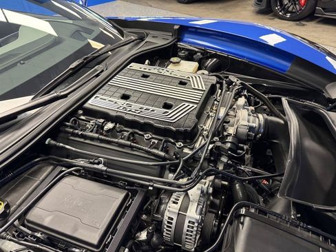 Used 2019 Chevrolet Corvette Z06 RWD image 25
