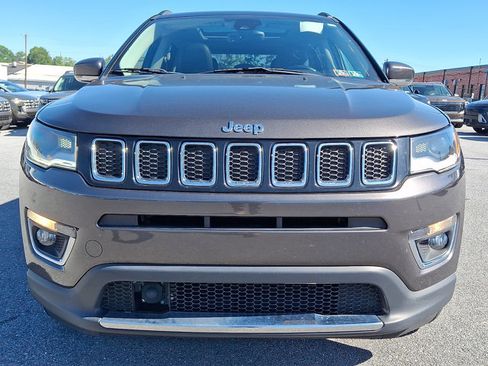Used 2018 Jeep Compass Limited w/ Navigation Group AWD/4WD image 2