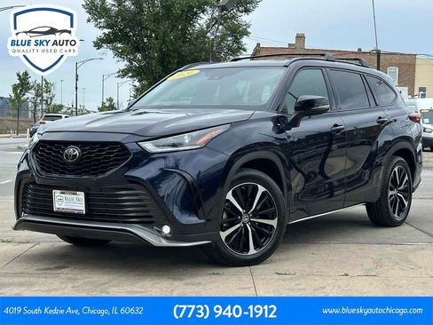 Used 2021 Toyota Highlander XSE AWD/4WD image 1