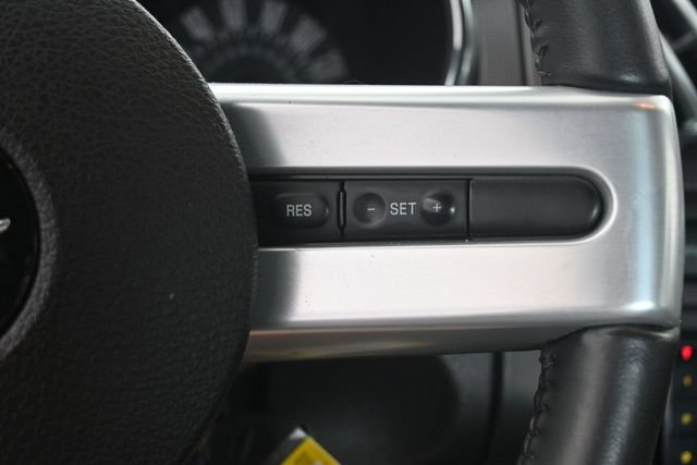 Used 2007 Ford Mustang GT Premium RWD image 27