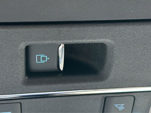 New 2023 Ford F150 Lightning Lariat image 69