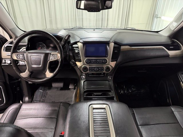 Used 2018 GMC Yukon Denali AWD/4WD image 13