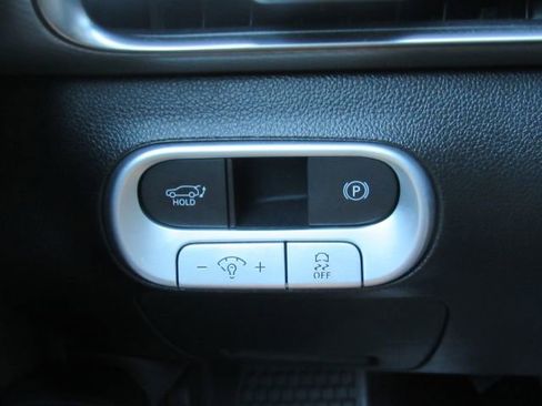 Used 2024 Genesis GV60 RWD image 41