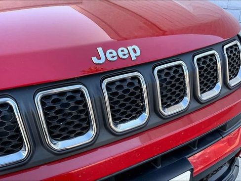 Certified 2023 Jeep Compass Latitude AWD/4WD image 30