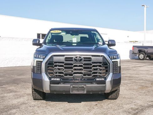 Used 2022 Toyota Tundra Limited image 2