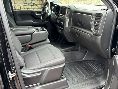 Used 2022 Chevrolet Silverado 1500 W/T w/ WT Value Package AWD/4WD image 10
