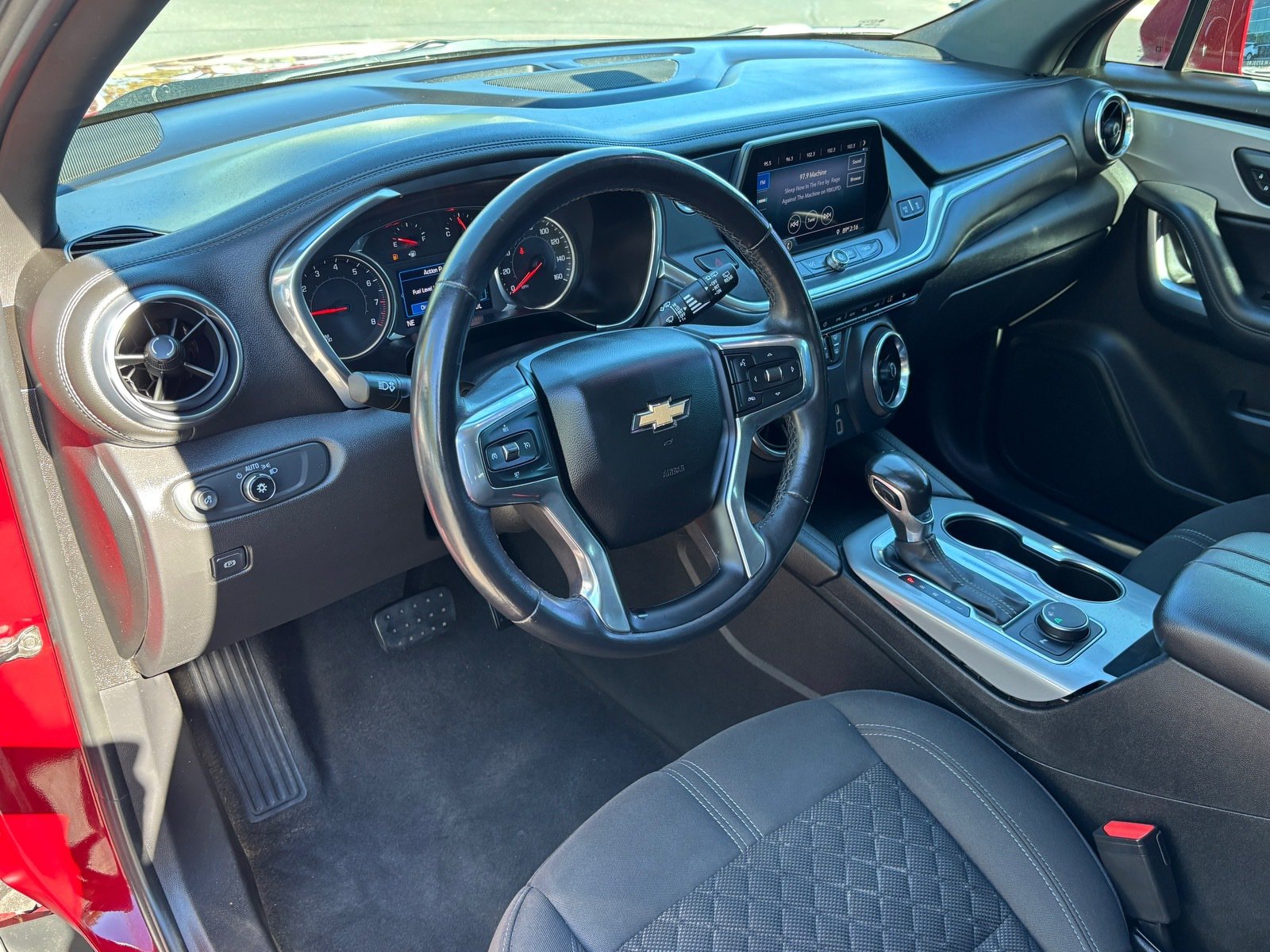 Used 2019 Chevrolet Blazer LT FWD image 20