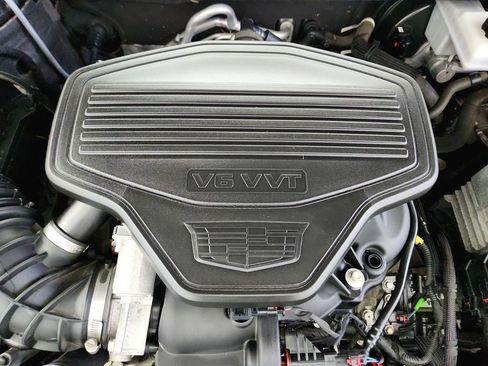 Used 2021 Cadillac XT6 Premium Luxury FWD image 40