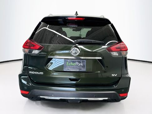 Used 2019 Nissan Rogue SV FWD image 7