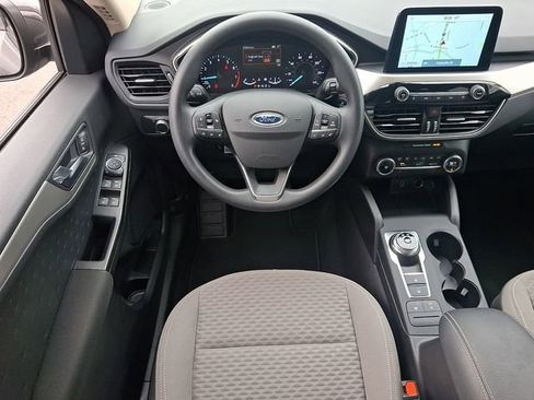 Used 2020 Ford Escape SE image 11