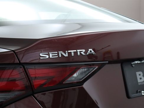 Used 2023 Nissan Sentra SV image 37